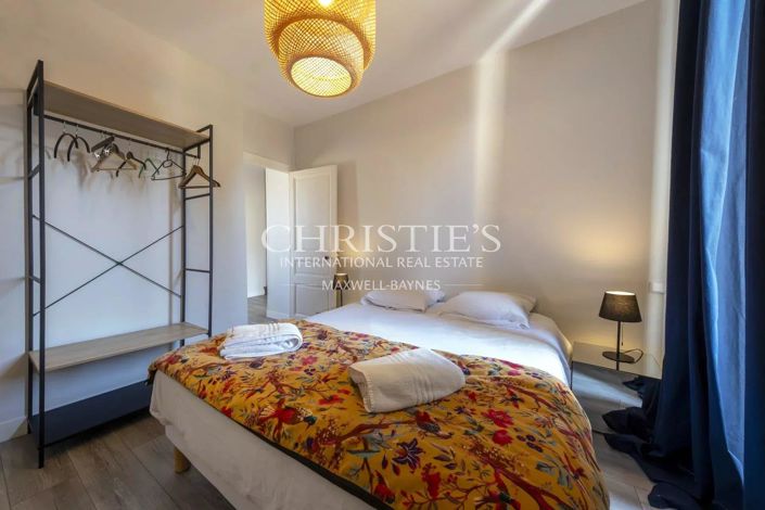 Image No.51-13 Bed House for sale