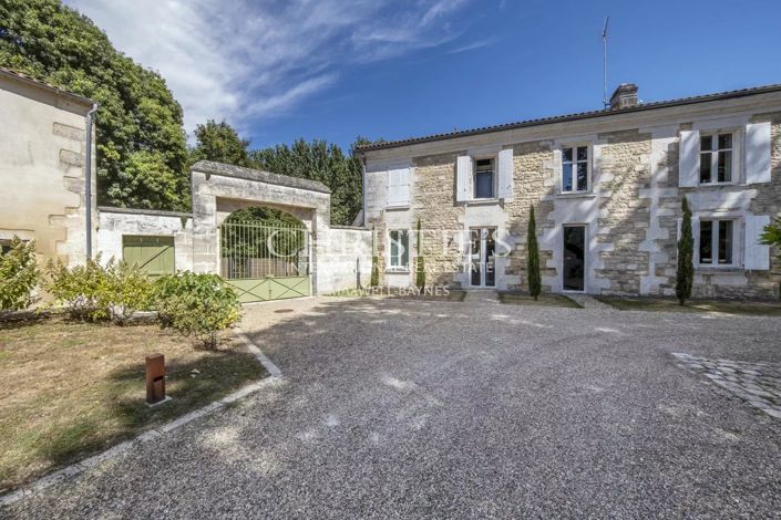 Image No.60-13 Bed House for sale