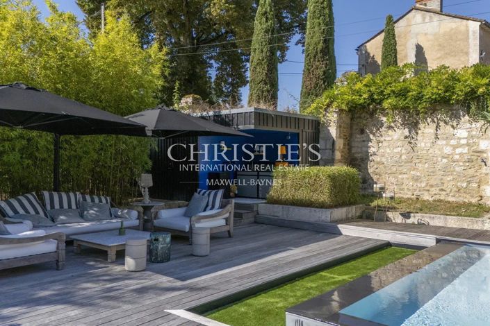 Image No.9-13 Bed House for sale