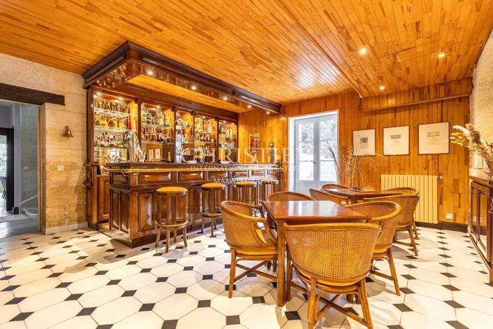 Image No.17-10 Bed House for sale