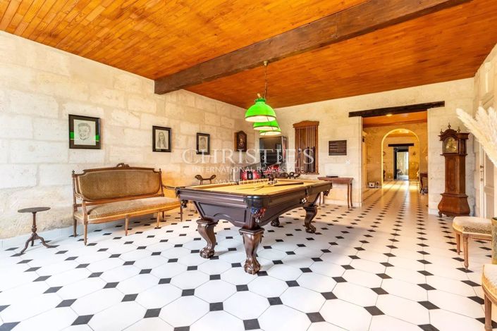 Image No.18-10 Bed House for sale