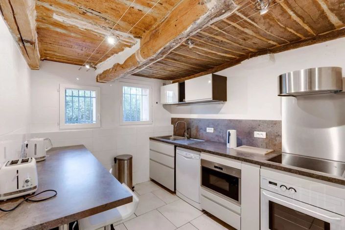 Image No.11-7 Bed House for sale