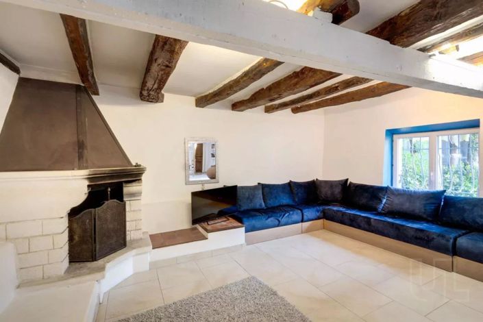 Image No.4-7 Bed House for sale