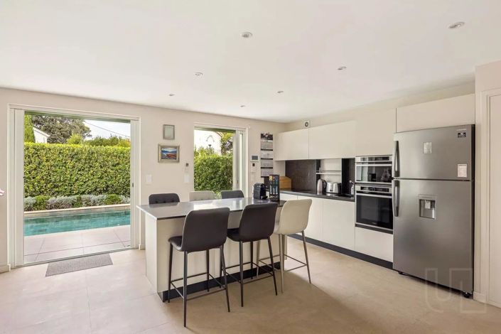 Image No.4-4 Bed House for sale