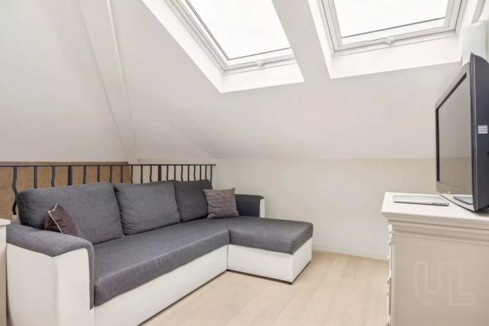 Image No.7-4 Bed House for sale