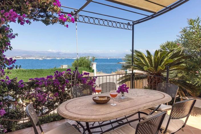 Image No.6-5 Bed House for sale