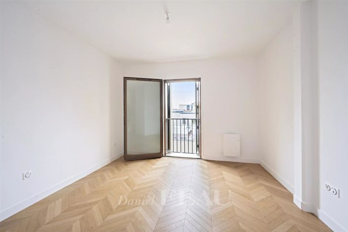 Image No.12-Appartement de 4 chambres à vendre à Paris