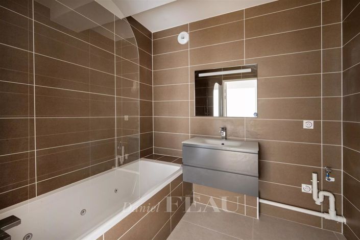 Image No.16-Appartement de 4 chambres à vendre à Paris