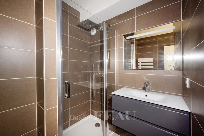 Image No.15-Appartement de 4 chambres à vendre à Paris