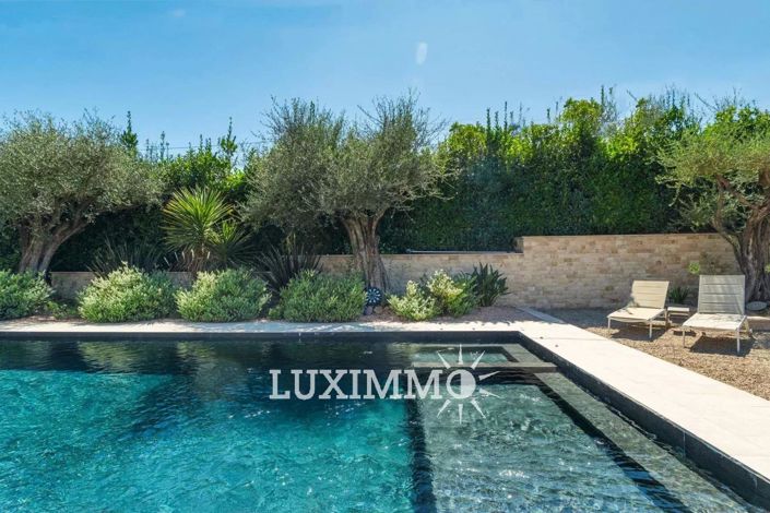 Image No.2-4 Bed House for sale