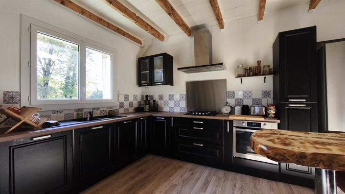 Image No.11-4 Bed House for sale