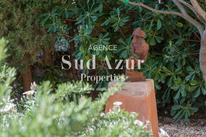 Image No.17-5 Bed House for sale