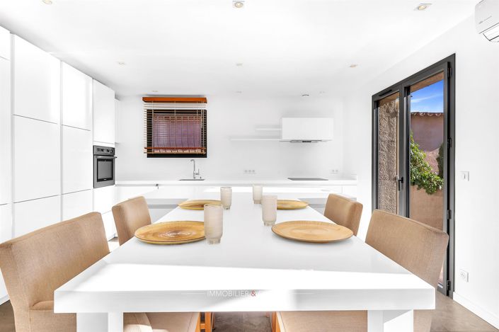 Image No.14-4 Bed House for sale