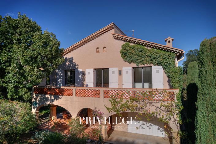 Image No.32-4 Bed House for sale