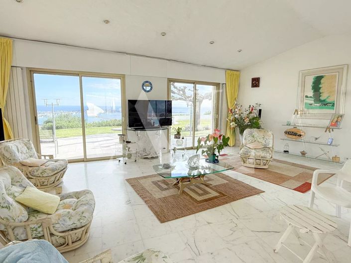 Image No.4-House for sale