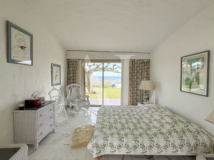 Image No.6-House for sale