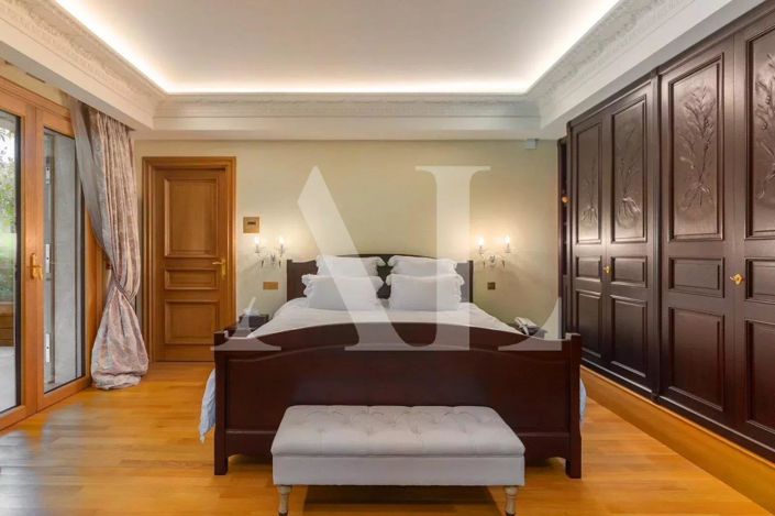 Image No.21-House for sale