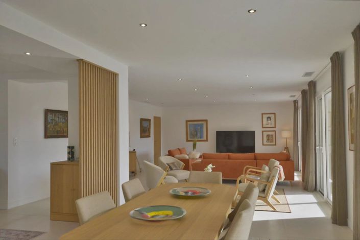 Image No.15-5 Bed House for sale