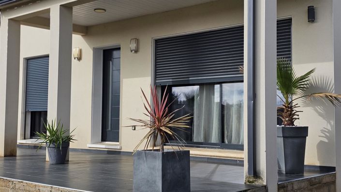 Image No.1-3 Bed House for sale