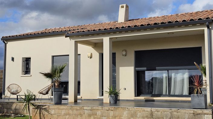 Image No.2-3 Bed House for sale