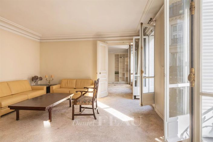 Image No.8-5 Bed Apartment for sale