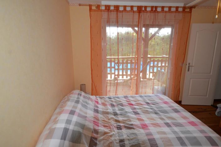 Image No.11-3 Bed House for sale