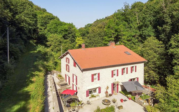 Image No.3-Propriété de 7 chambres à vendre à Montagna-le-Reconduit