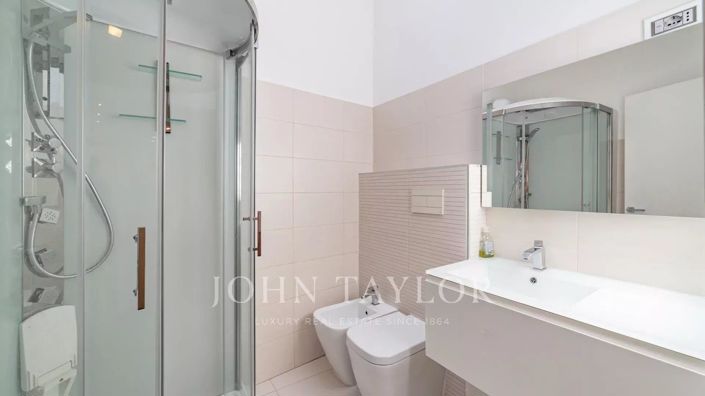 Image No.11-4 Bed Apartment for sale