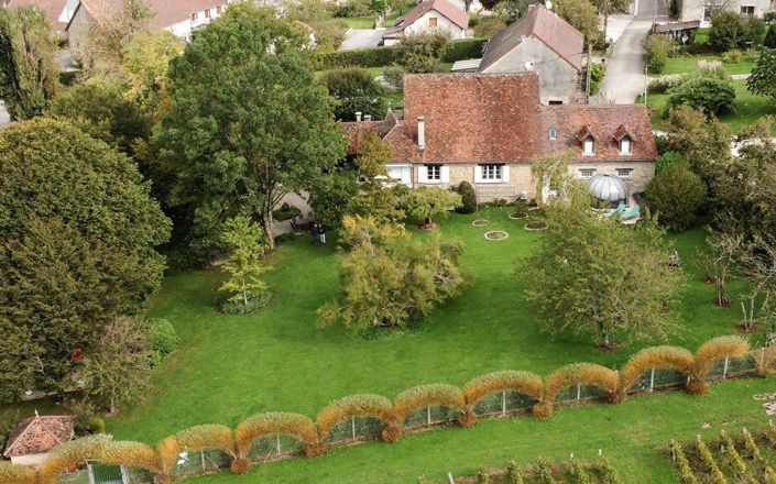 Image No.6-5 Bed Property for sale