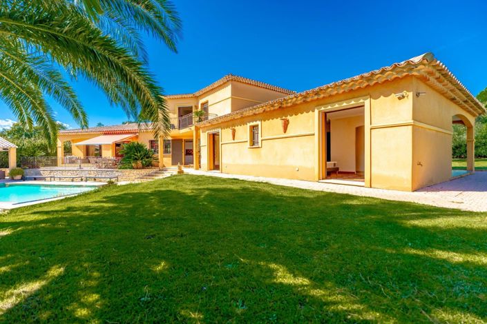 Image No.32-5 Bed House for sale