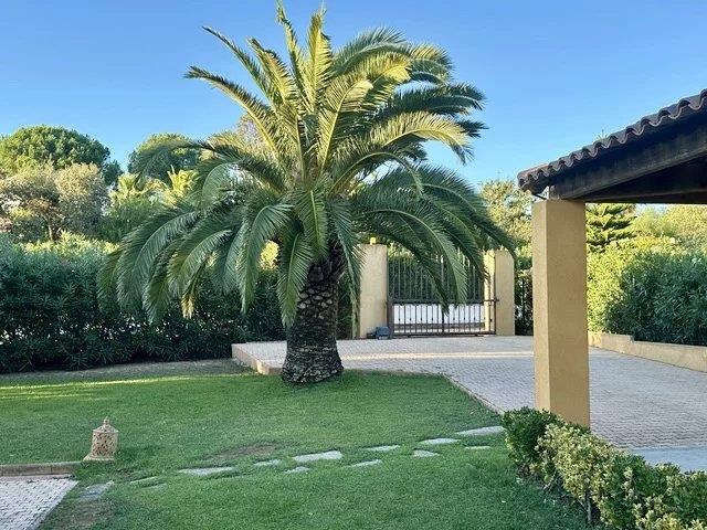 Image No.4-5 Bed House for sale