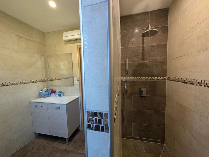 Image No.18-House for sale