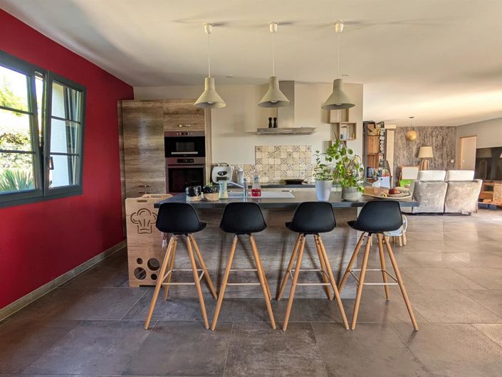 Image No.5-House for sale