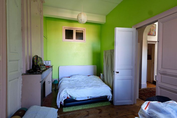 Image No.12-5 Bed House for sale