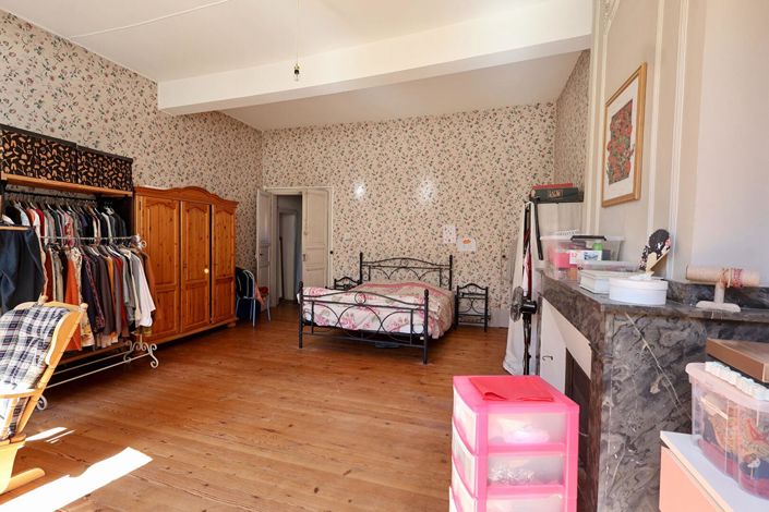 Image No.14-5 Bed House for sale