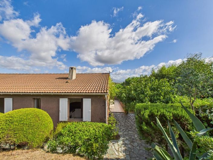 Image No.1-Maison de 4 chambres à vendre à Ajaccio