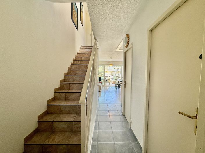 Image No.8-3 Bed Apartment for sale