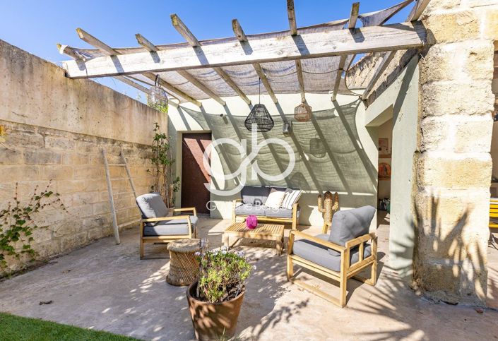 Image No.18-3 Bed House for sale