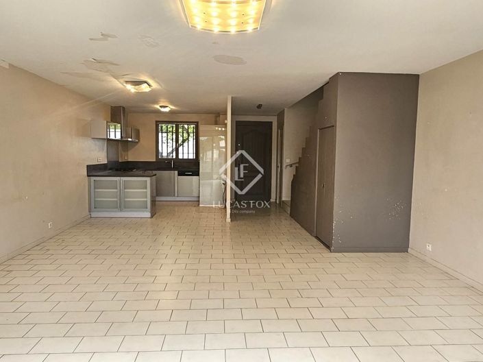 Image No.7-3 Bed House for sale