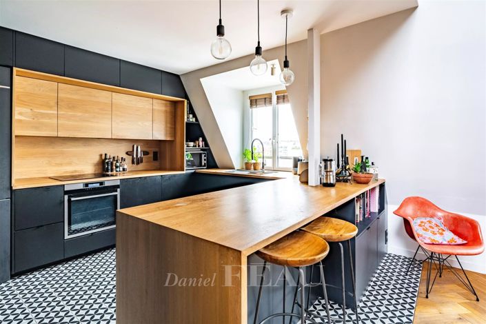 Image No.10-3 Bed Apartment for sale