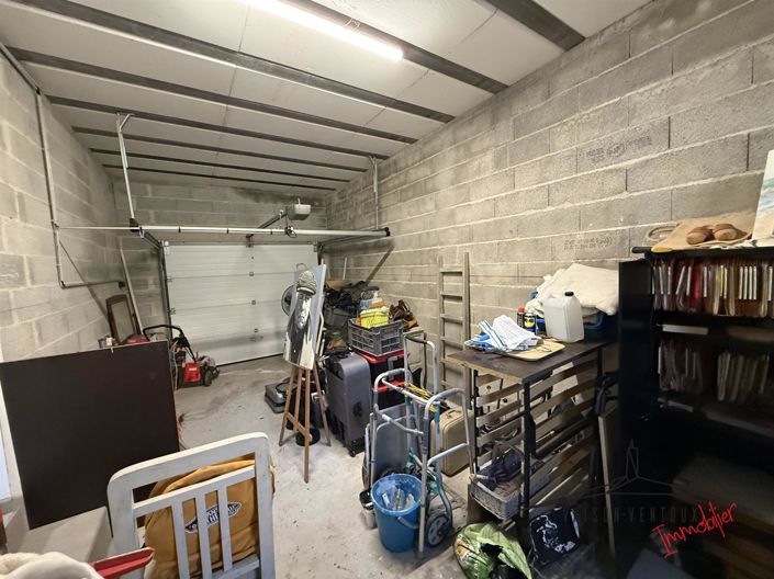 Image No.17-4 Bed House for sale