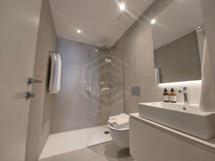 Image No.15-2 Bed Apartment for sale