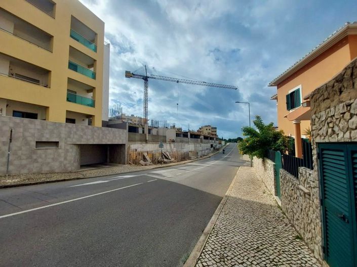 Image No.25-1 Bed Apartment for sale