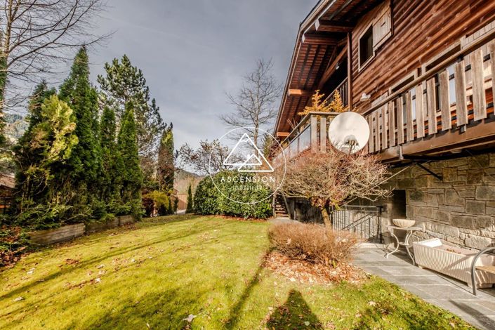 Image No.10-4 Bed House for sale