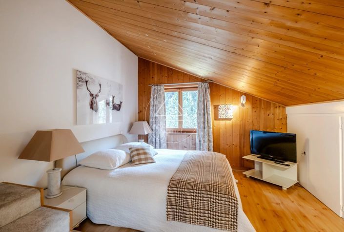 Image No.22-4 Bed House for sale