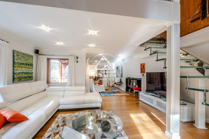 Image No.7-4 Bed House for sale