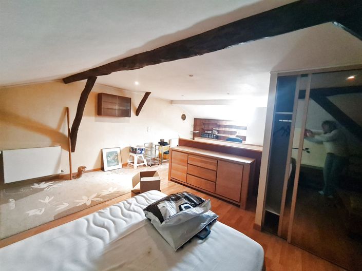 Image No.10-2 Bed House for sale