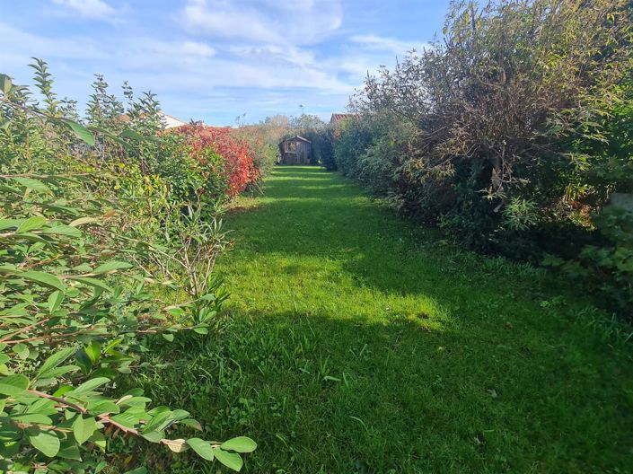 Image No.12-2 Bed House for sale