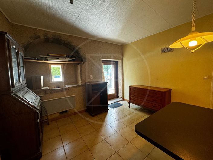 Image No.12-6 Bed House for sale