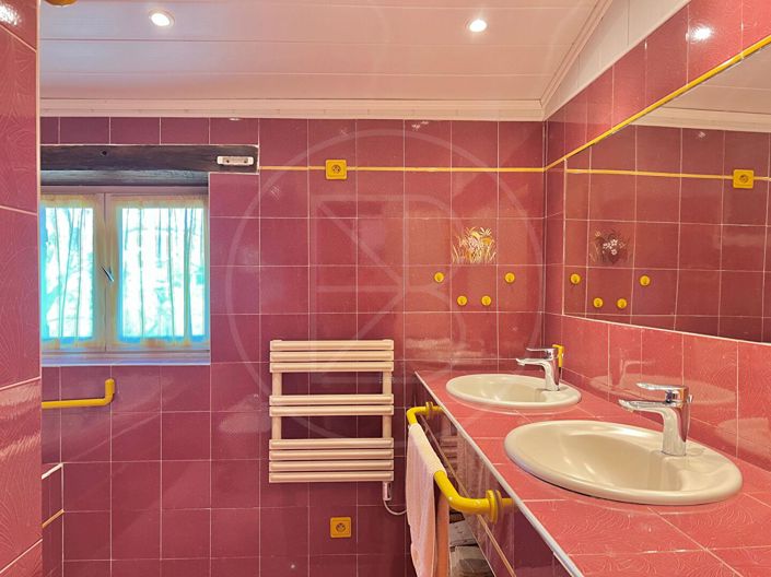 Image No.13-6 Bed House for sale